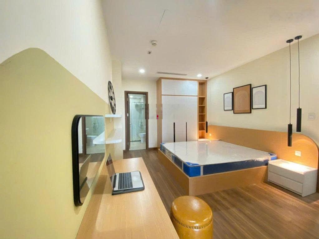 Cho thuê căn góc, 3PN, 98m2, full đồ tại Golden Park - 21tr. LH: 0899511866