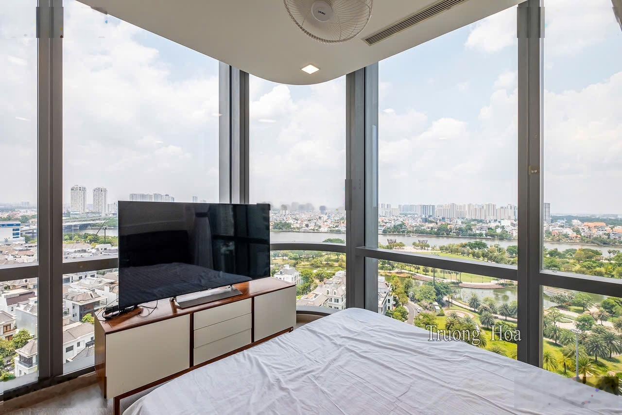 Bán CC Vinhomes Central Park, 20 tỷ, 155m2, 4PN, 3WC, Đông, Nam, giá siêu hời uy tín