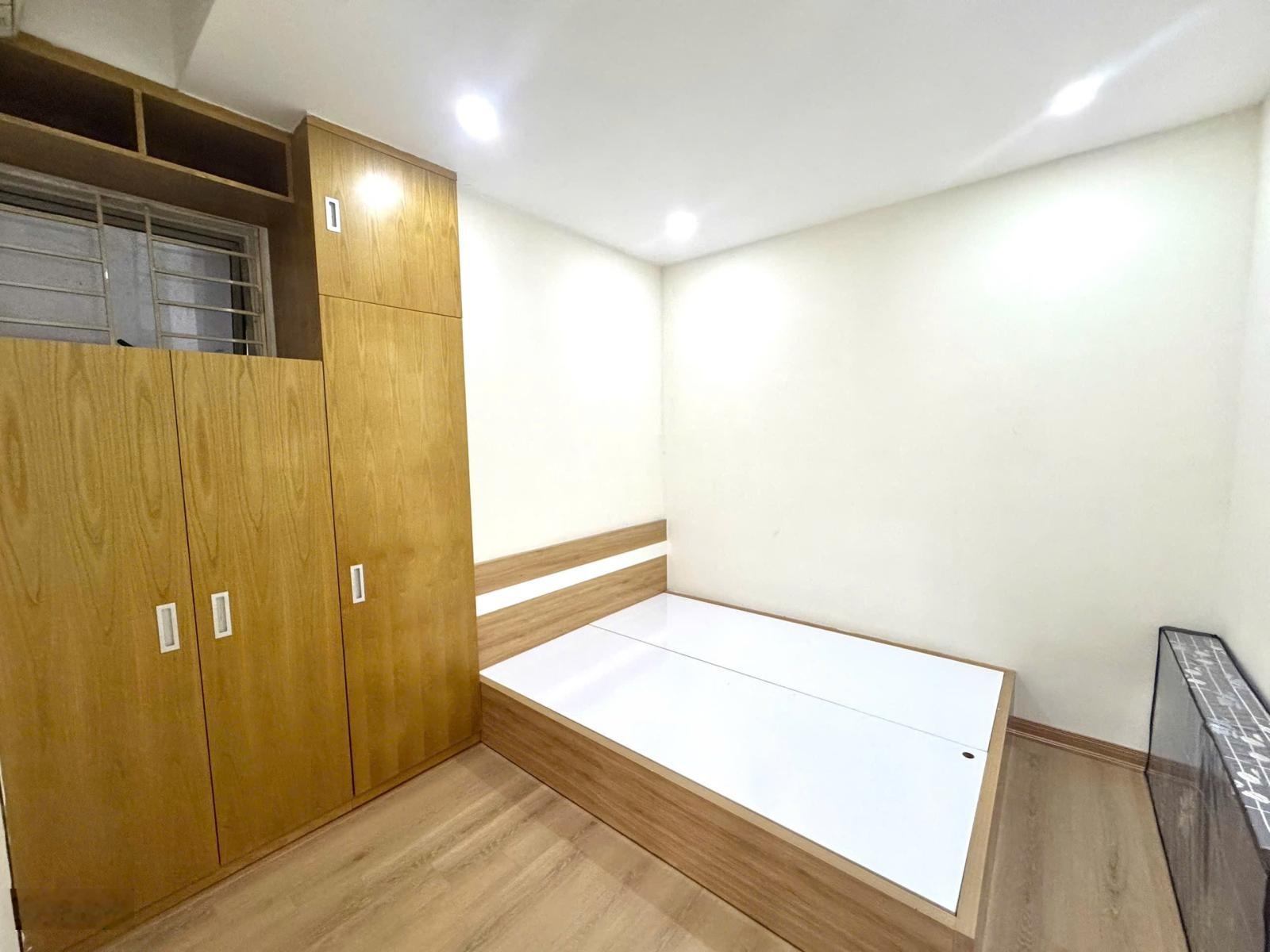 Chính chủ bán căn 63m2 2 phòng ngủ 2 vệ sinh tầng 30 tòa HH3 - Linh Đàm - Hoàng Mai full nội thất