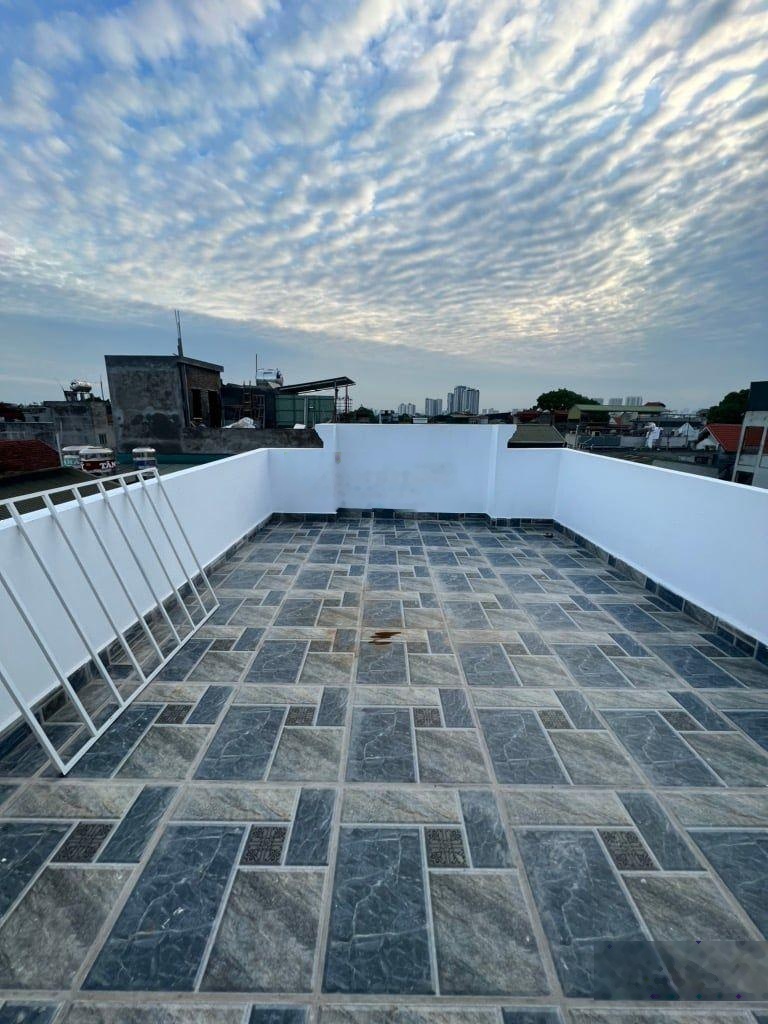 Khuyến Lương - giá đầu tư dưới 6 tỷ, nhà mới kính koong 5 tầng