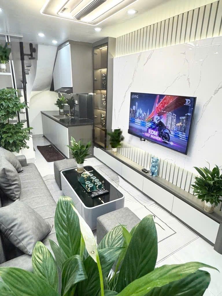 Bán nhà trung tâm Đống Đa 20m2 5 tầng