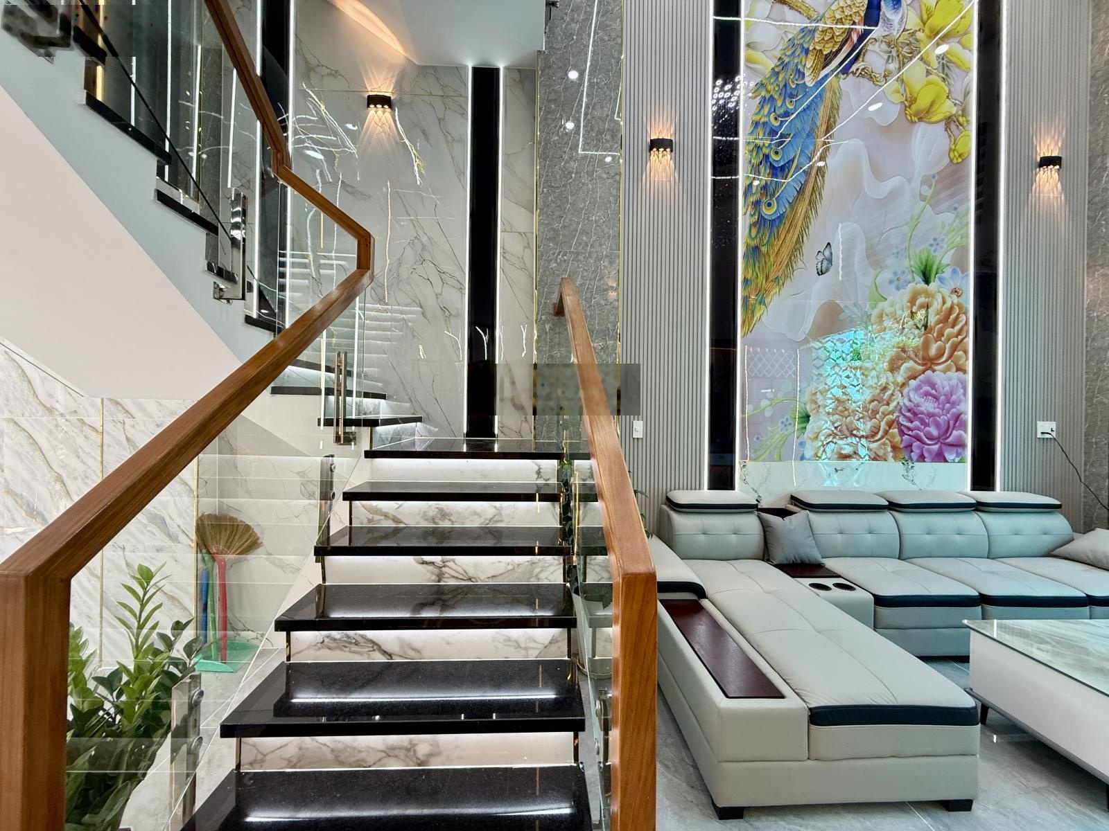 Nhà hẻm xe hơi đường TX 25, DT;4x13M, Lửng, 3 Lầu, Gara ô tô, 4PN, Sân thượng trước sau, 6tỷ