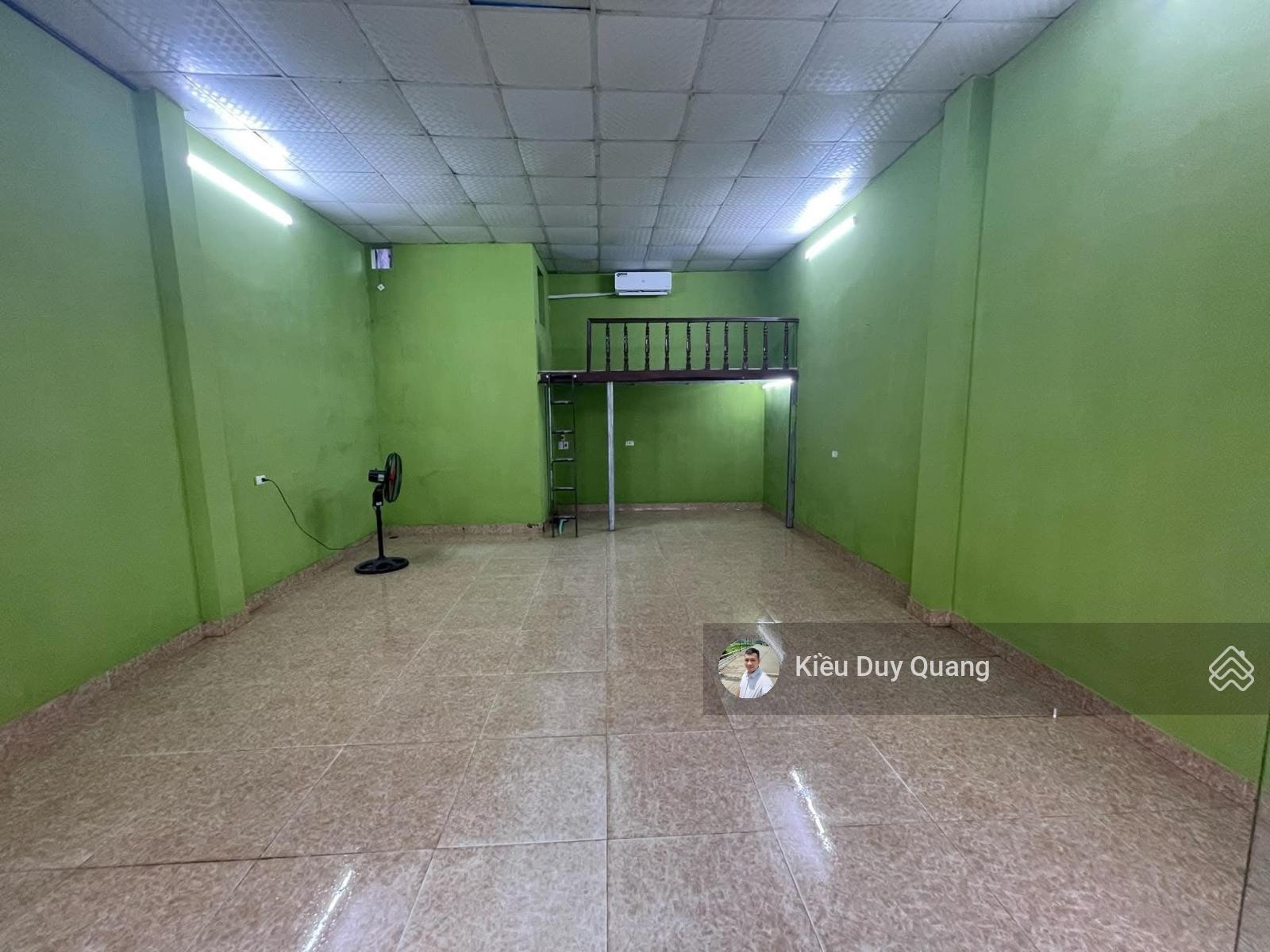 Cho thuê 60m2 mặt đường Hạ Bằng, Thạch Thất. Có gác xép, vừa ở, vừa kinh doanh. Lh 0962783980