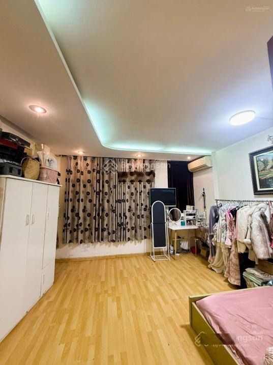 Bán nhà mặt phố Ngô Gia Tự, Đức Giang, Long Biên, Hà Nội, 18 tỷ, 50m2 chỉ với