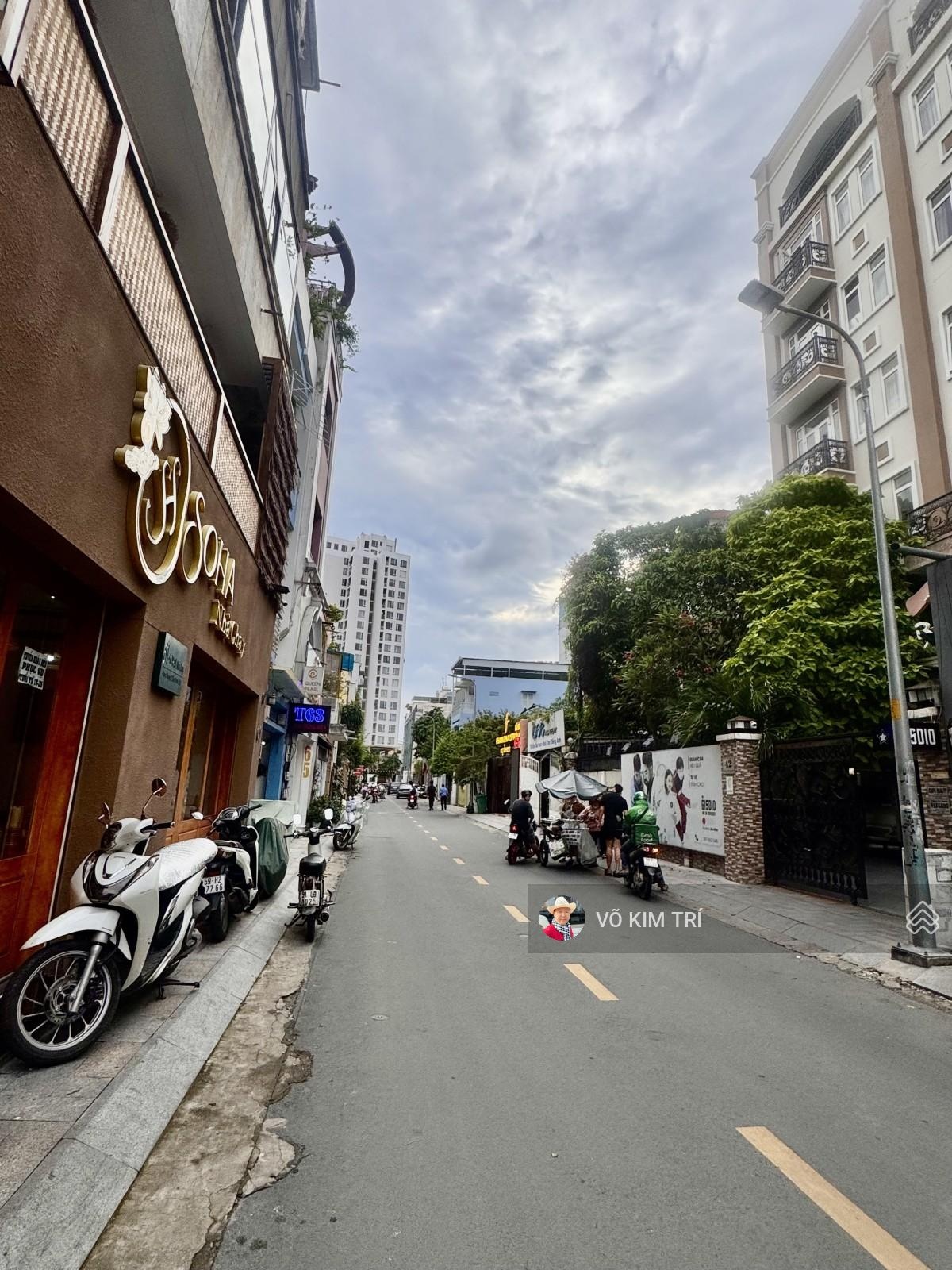 CC Đặng Dung SHR 1PN 2WC dòng tiền 7tr giá 2,6tỷ. LH: 0918220978 Mr. Trí