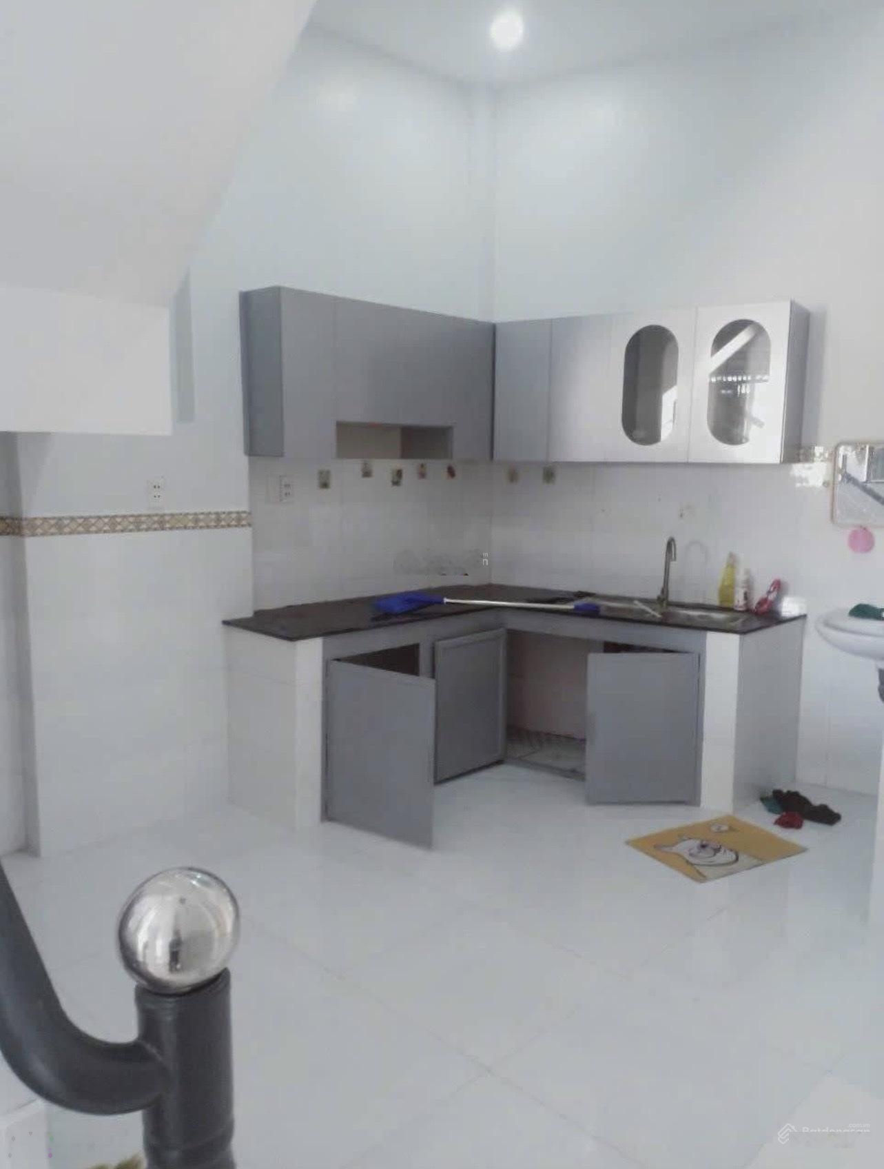 Bán nhà riêng 4,7 tỷ, 40m2 tại Trung Mỹ Tây, Q12, HCM, giá tốt