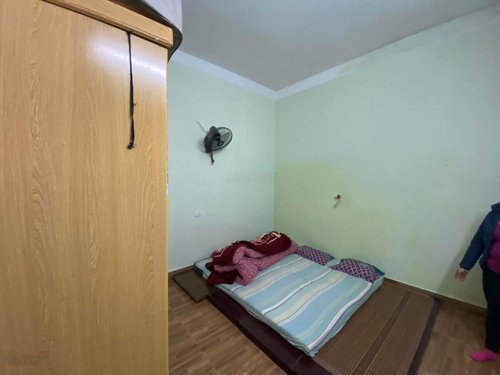 Bán nhà mặt phố Lê Hồng Phong 73m2 5 tầng mặt tiền 5.2m hơn 30 tỷ kinh doanh ôtô tránh vỉa hè LHCC