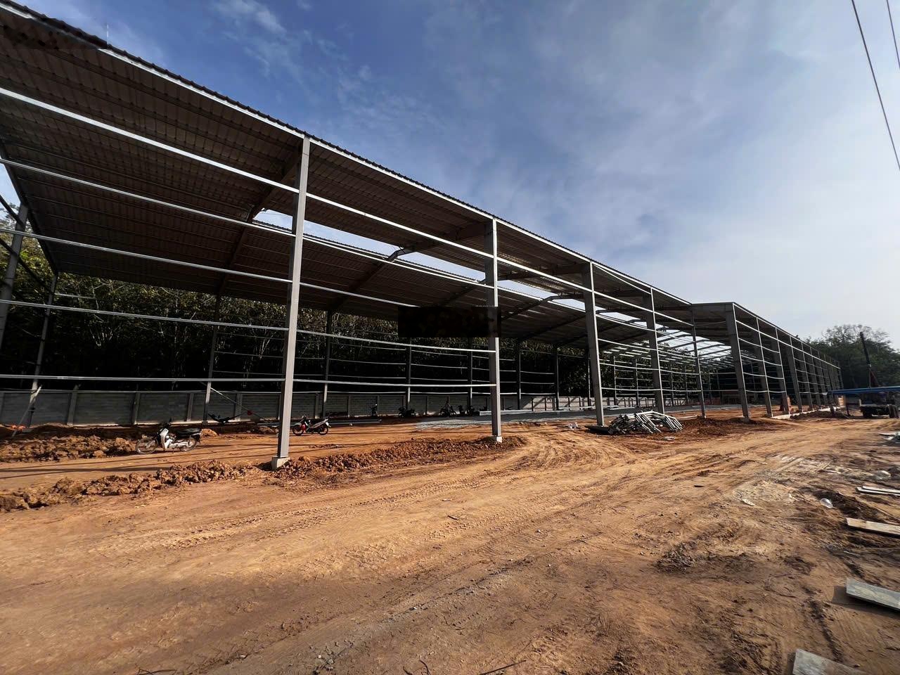 Cho thuê nhà xưởng Bến Cát, Bình Dương PCCC tự động, đường container 4045f, DT 2564m2