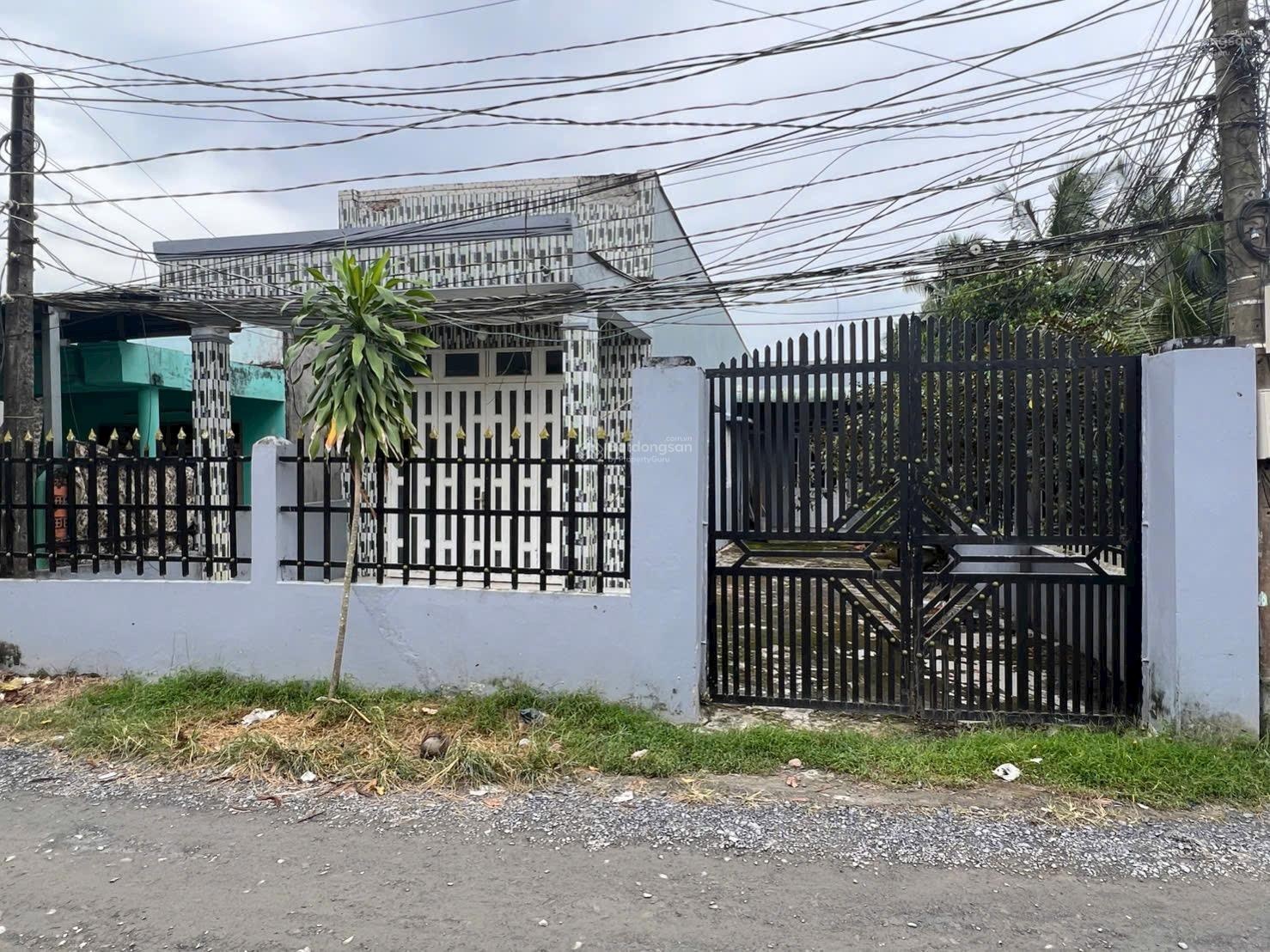 Nhà 7,5x19m giá 1tỷ450 đường ô tô