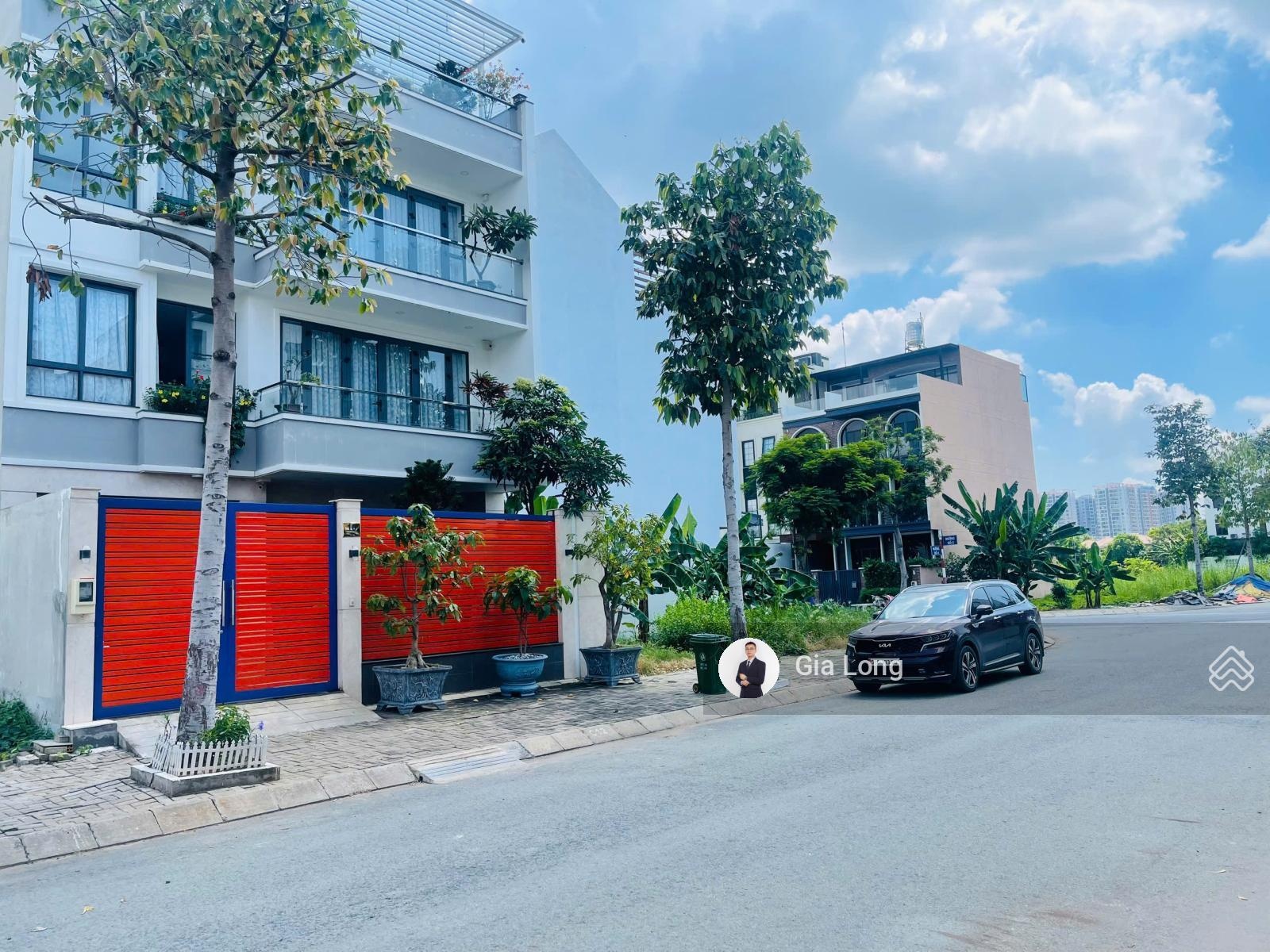 Chính chủ gửi bán nền đường trục chính 16m hướng đông, kdc nam phan, 162m2 giá 95 triệu/m2