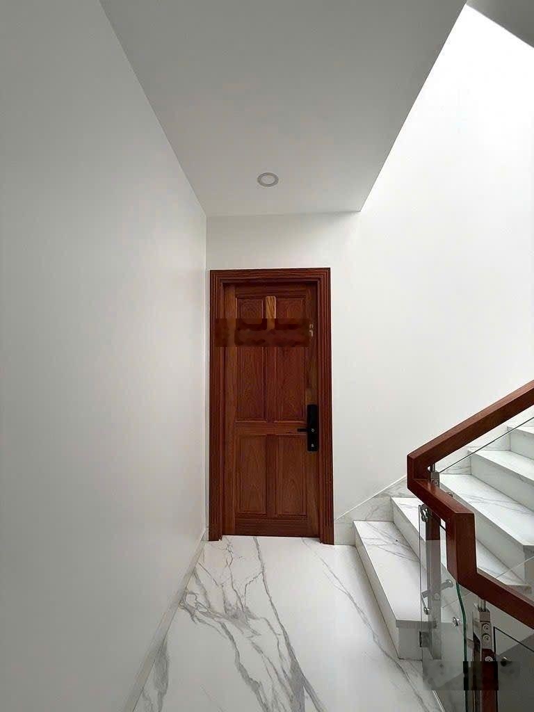 Bán nhà vườn lài - 4,5m x 18,5m - 4 tầng - full nội thất - khu đồng bộ - giá chỉ 9,7 tỷ tl