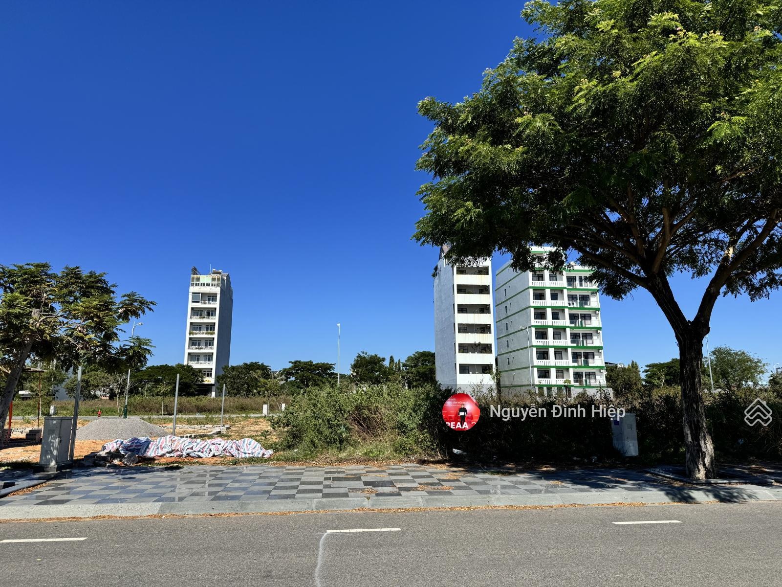 Bán 140m2 E2 hướng biển Ocean Dunes Phan Thiết, giá tốt ngay trục xuống biển