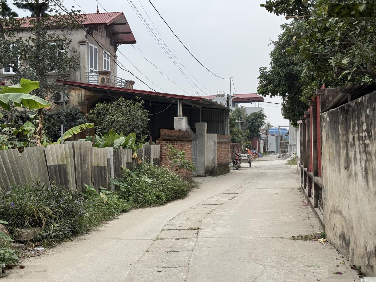 Bán đất Tiên Dược - giá tốt cho người chốt cuối năm - 105m2 - đường thông ô tô tải - 4tỷ35