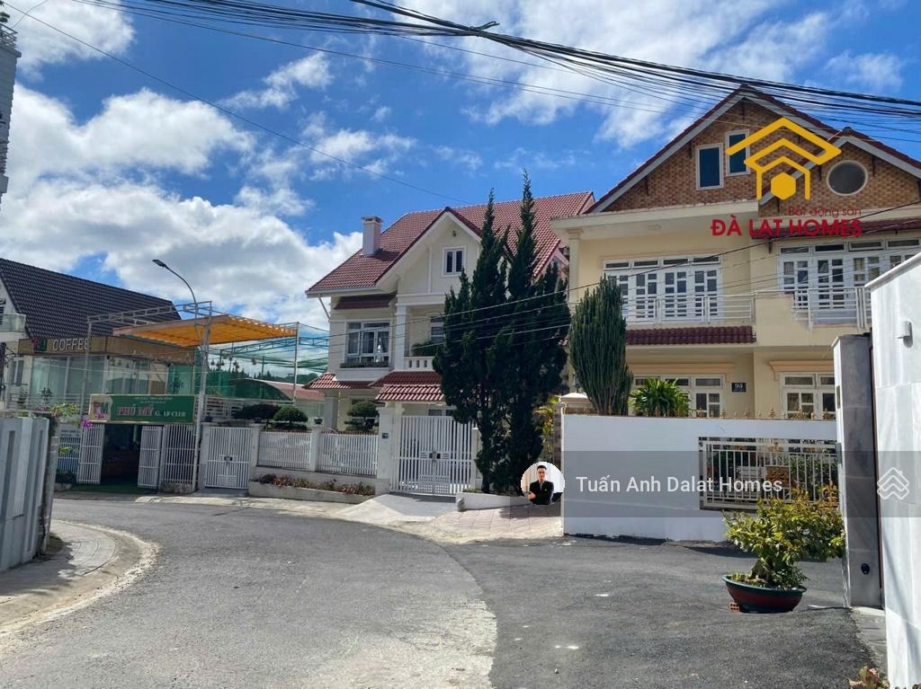 Bán đất KQH Yersin Đà Lạt ~ 400m2 full thổ đi bộ ra Hồ Xuân Hương giá 24 tỷ