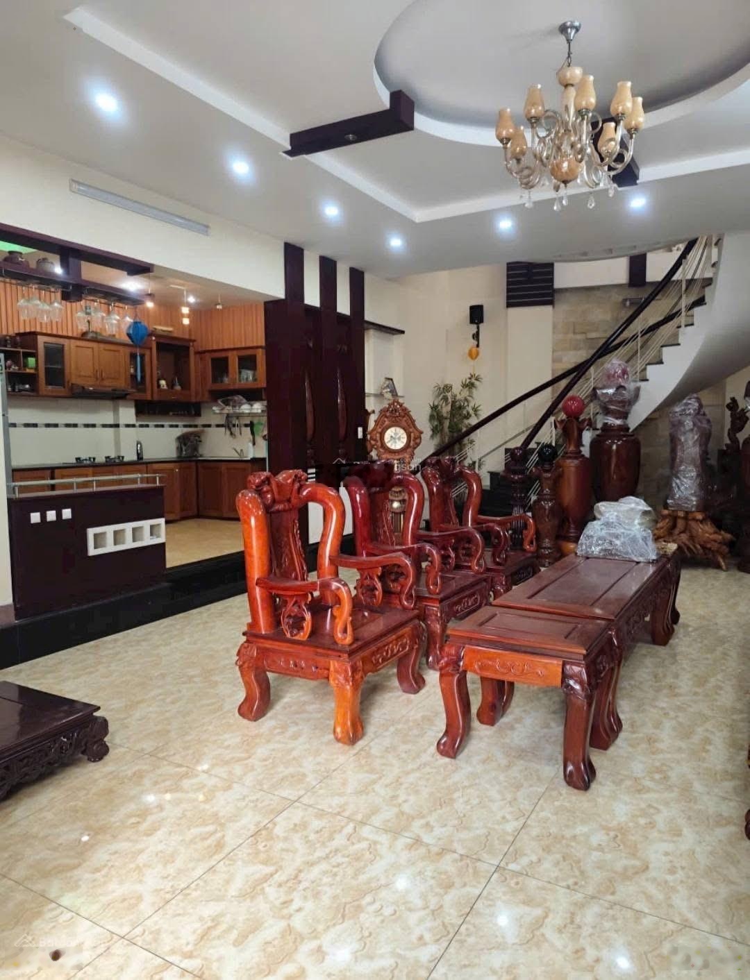 Bán nhà 2 tầng kiệt 266 Điện Biên Phủ - 201m2 công năng 3PN nội thất cơ bản