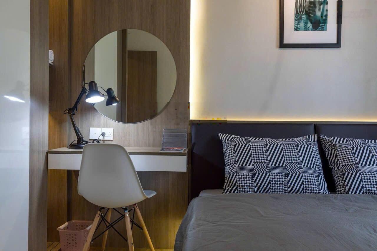 Thuê CC ICON 56 1PN 50m2 ban công view sông Bến Vân Đồn quận 4 sát cầu Basol Q1 Q3 LH 0775924600