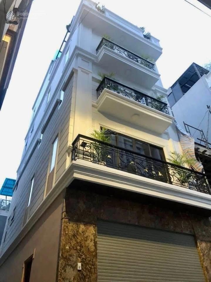 Bán gấp nhà phân lô KĐT Dương Nội - sát công viên Thiên Văn Học, kinh doanh đẹp, 5 Tầng x 50m2 MT4m