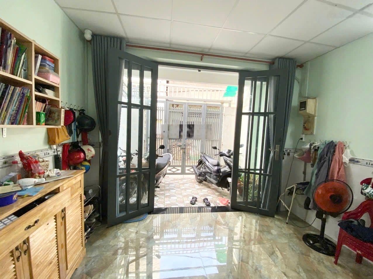 Nhà 80m2 hẻm xe hơi thông Lê Đức Thọ, trung tâm Gò Vấp, vài bước ra kênh Tham Lương, giá 5.8 tỷ