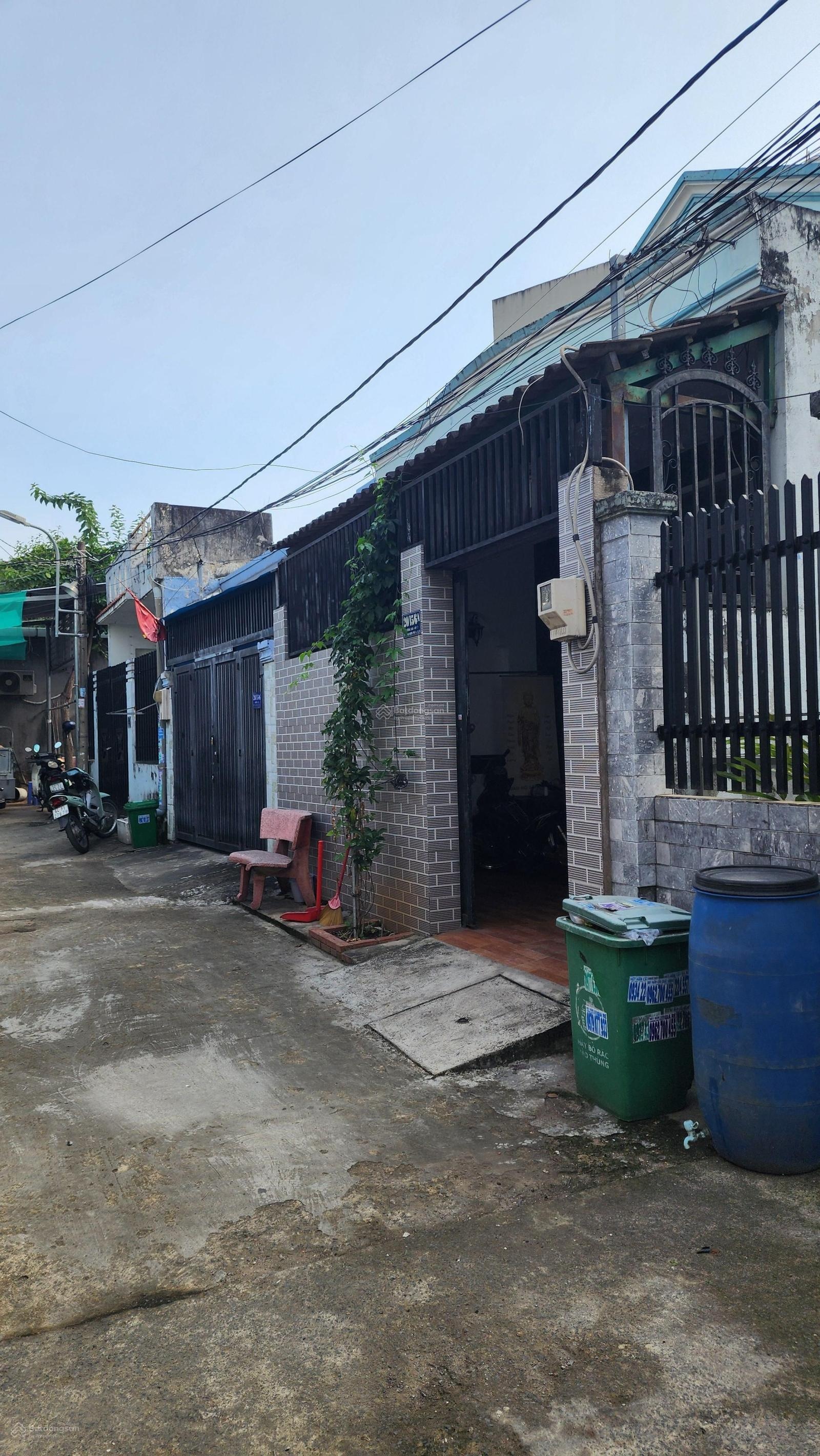 Bán nhà 90m2, ngang 5m dài 18m, hẻm xe hơi, sổ riêng chỉ ~58tr/m2