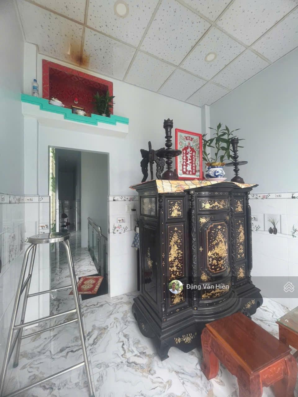 Nhà mới 1 trệt 1 lầu diện tích SD 156m2, full thổ cư, sổ hồng riêng 4.2 tỷ