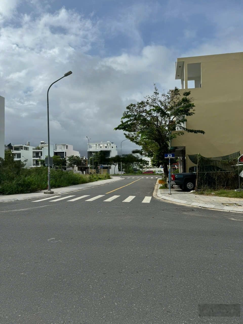 Bán đất nền dự án tại Khu đô thị VCN Phước Long 2, 13,5 tỷ, 118,7 m2 giá tốt uy tín.