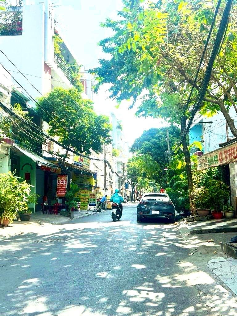 MĂT TIỀN BÀU CÁT 4x19 ,4 tầng Nội thất xịn sang trọng ,18.800 tỉ 5 phòng ngủ,5