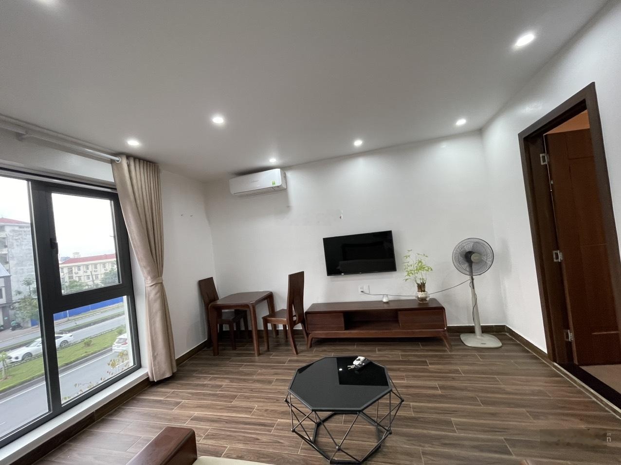 Cho thuê căn hộ cao cấp Waterfront City, 1 p.ngủ có ban công rộng (40m2).