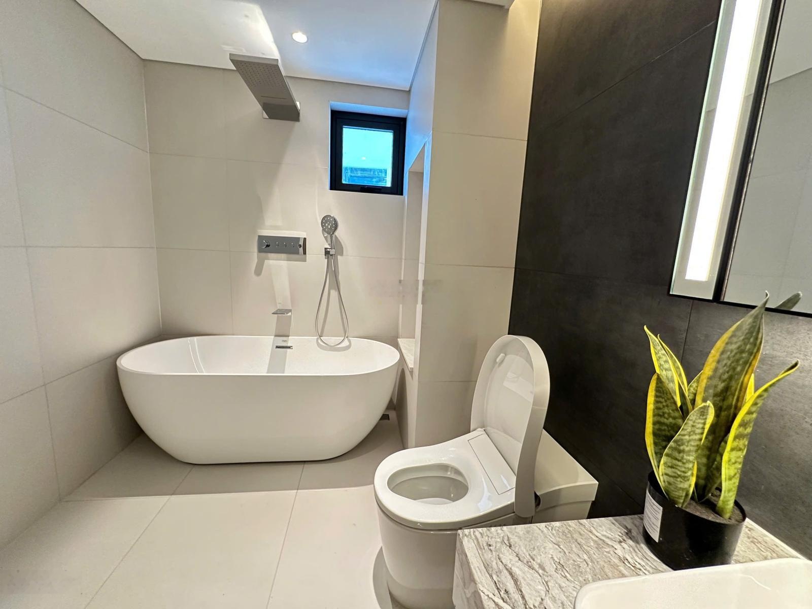 Cho thuê CHCC tại The Nelson Private Residences, 29 Láng Hạ, 110m2, 3PN, giá từ 32 triệu/tháng