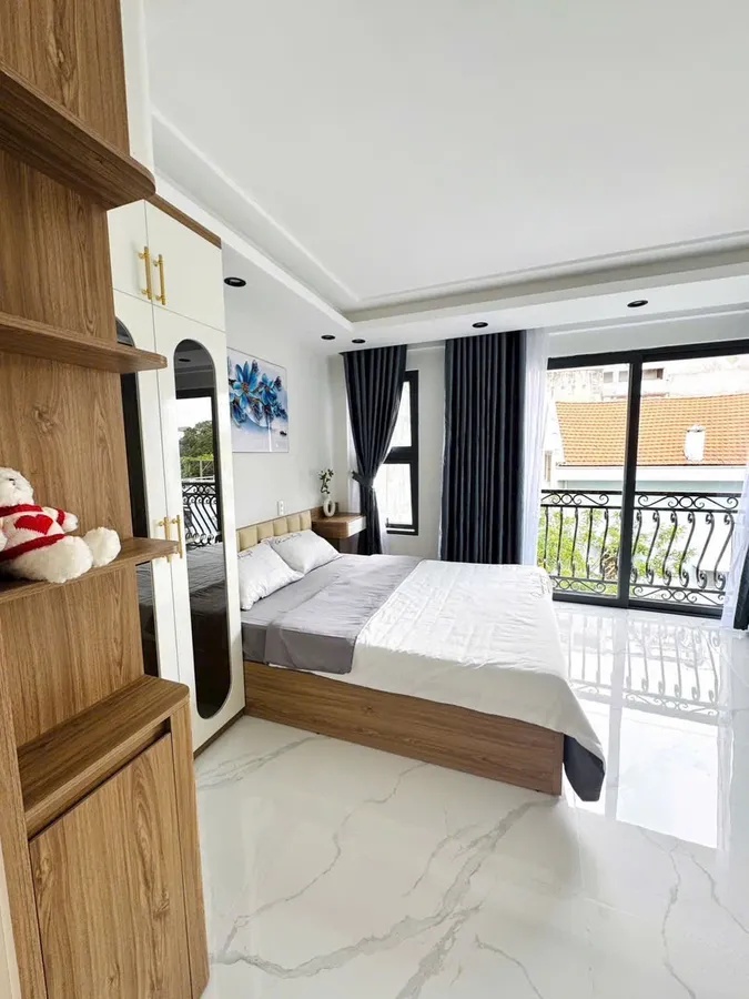 Bán nhà HXH Ngô Đức Kế Bình Thạnh, 4 tầng mới đẹp, vào ở ngay, giá 7,7tỷ