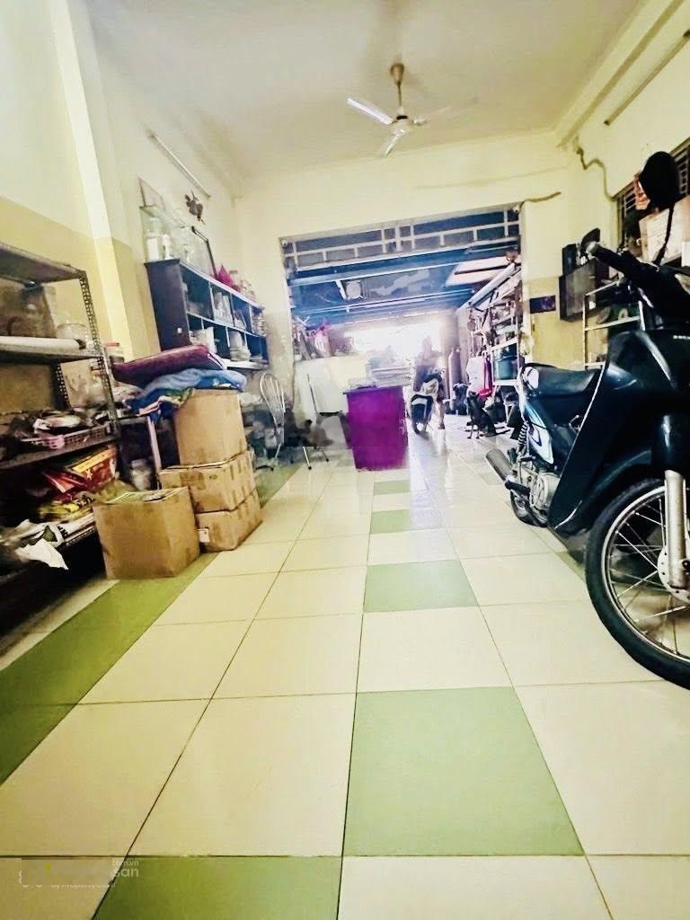 Tân Quý bán nhà mặt tiền giá hẻm đối diện Aeon 2 tầng 98m2, ngang 4.8m nở hậu