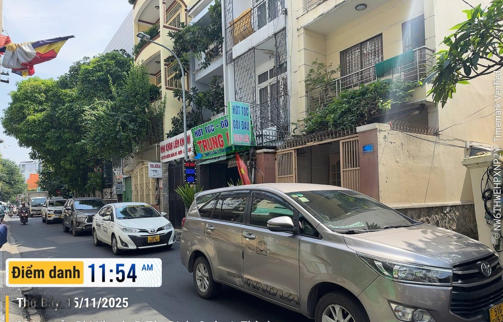 Bán nhanh nhà 3 tầng mặt phố Nguyễn Phi Khanh, quận 1, chỉ 21 tỷ