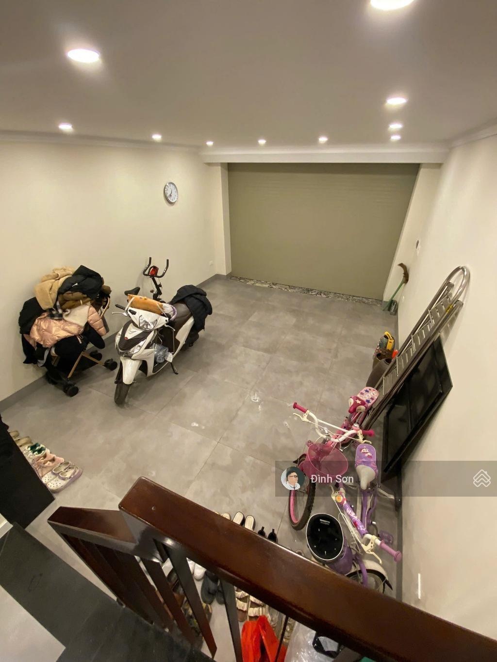 Gấp bán nhà nguyễn sơn [giảm 1 tỷ] 60m2-giá 13 tỷ-chủ mót bán-6 tầng thang máy-oto-sổ đỏ trao tay