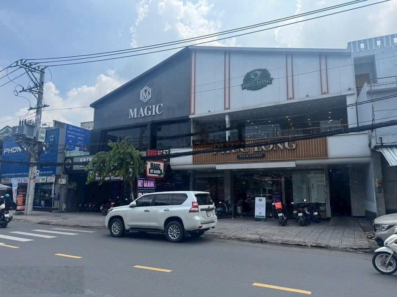 Bán nhà góc 2 mặt tiền Phan Đăng Lưu - MH: 26x64m - CTXD: 2 hầm + 12 lầu - Giá bán: 140 tỷ TL