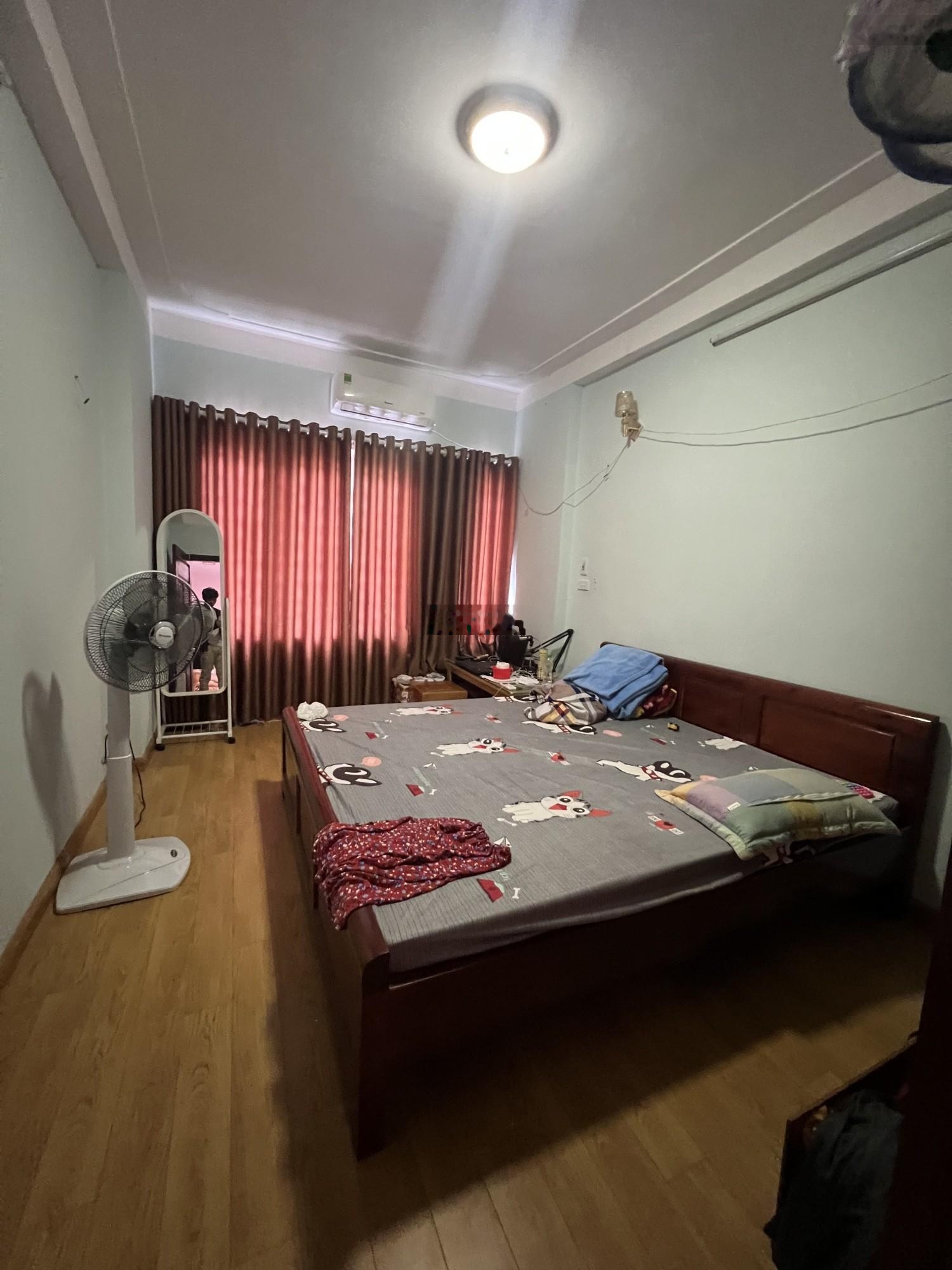 Bán nhà mặt phố Mai Anh Tuấn Đống Đa 96m2 4T mặt tiền 5m Hơn 71 tỷ KinhDoanh VIew Hồ ôtô tráh VỉaHè