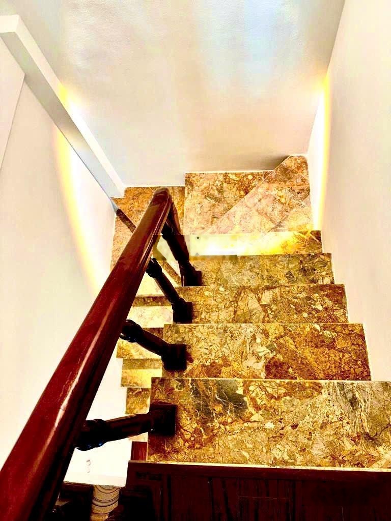 ! nhà đẹp ở luôn - 3 ngủ đủ công năng - ô tô tránh 30m - sổ đỏ tân khai 22/25m - 5,8 tỷ