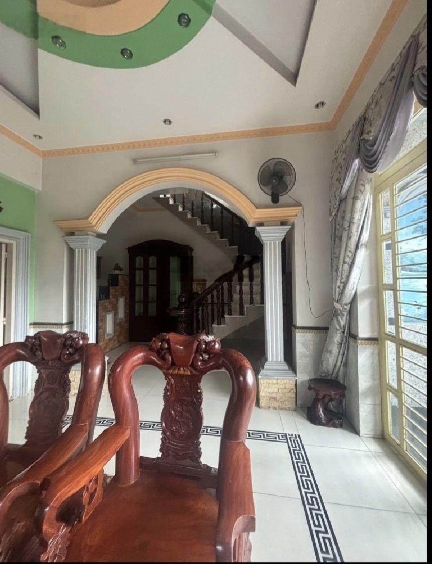 Biệt thự mini ngay Phạm Văn Đồng, Linh Tây, 9x22m, vuông vức, tặng full nội thất, chỉ nhỉnh 13 tỷ