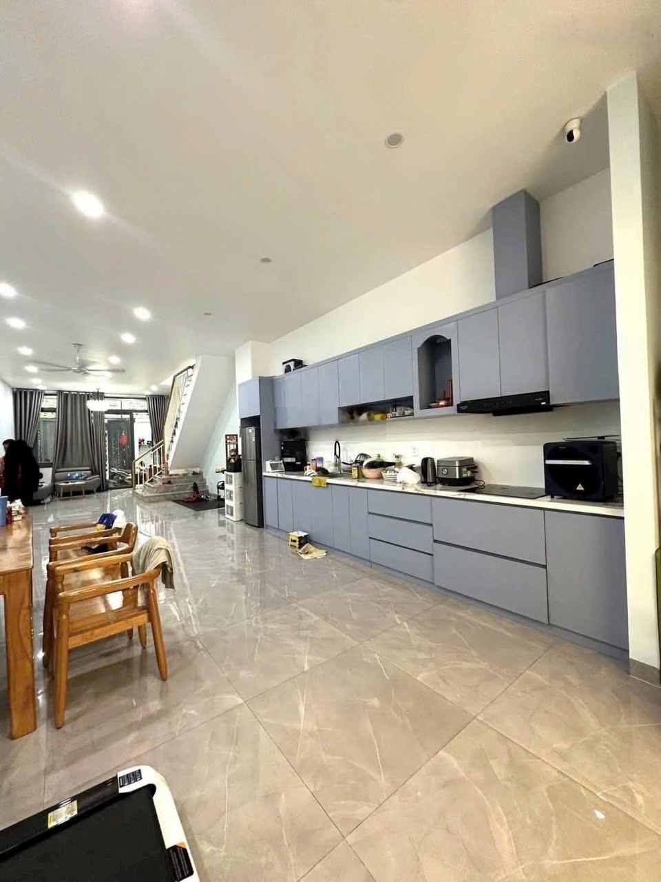 Nhà mới xây 2024 - đường Số 8 Trường Thọ - 105m2 - hoàn công chuẩn - Nở hậu tài lộc