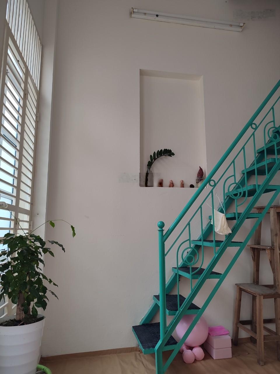 Bán nhà Tôn Đức Thắng Đống Đa 90m2 mặt tiền 11m hơn 14 tỷ cấp 4 ngõ nông Xây CCMN LHCC 0976052361