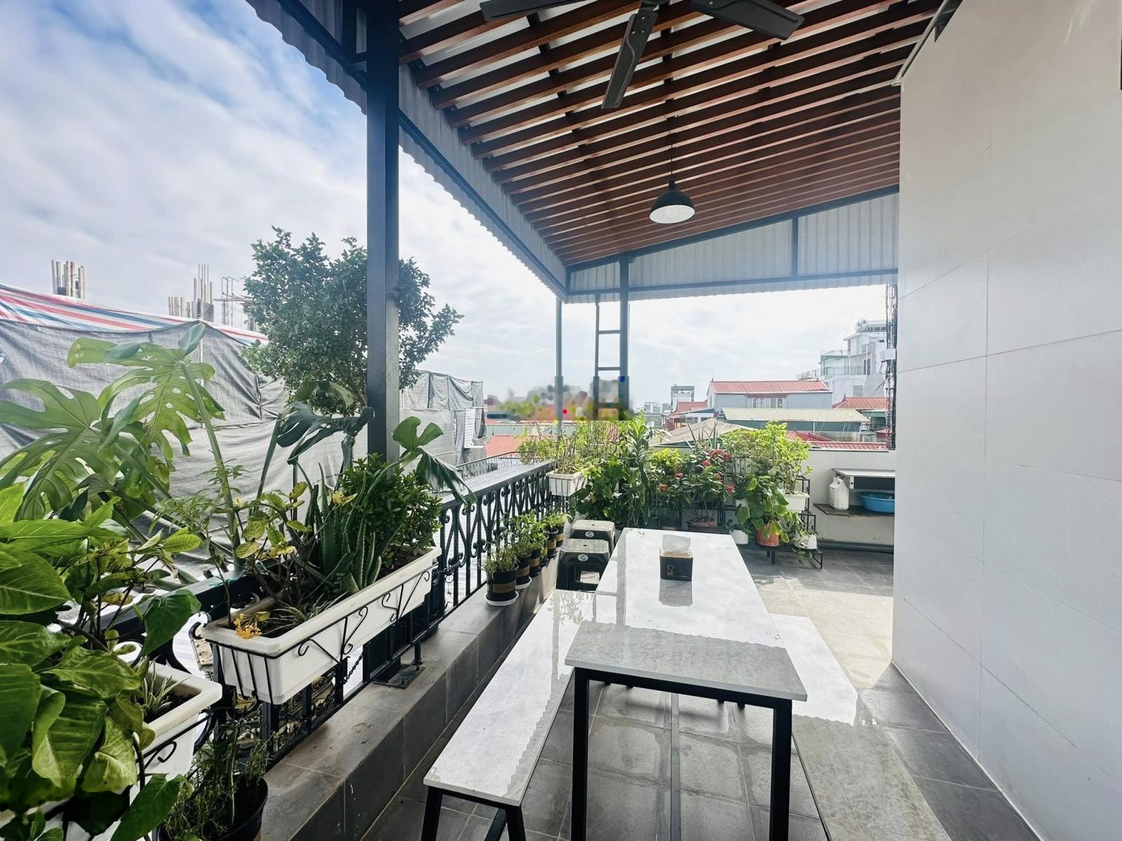 9 tỷ! Nhà dân xây 4T VTC Tam Trinh, KĐT Đền Lừ, ngõ thông 10m ra ôtô tránh, bãi gửi xe cạnh nhà