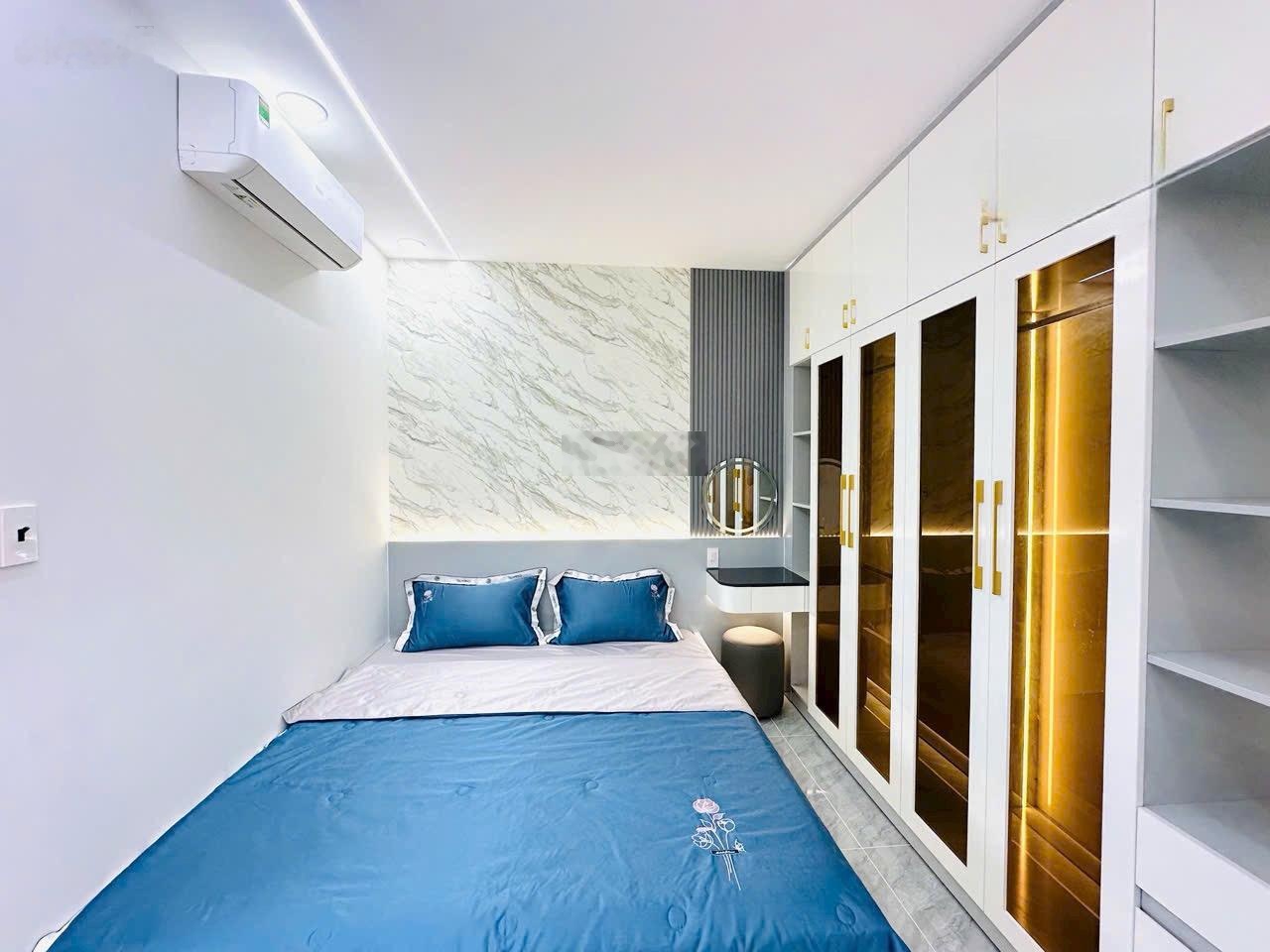 Nhà phố 4m x 14m 4.5 tầng 1/ ngắn đường Lâm Thị Hố P. Tân Chánh Hiệp chỉ sau nhà mặt tiền