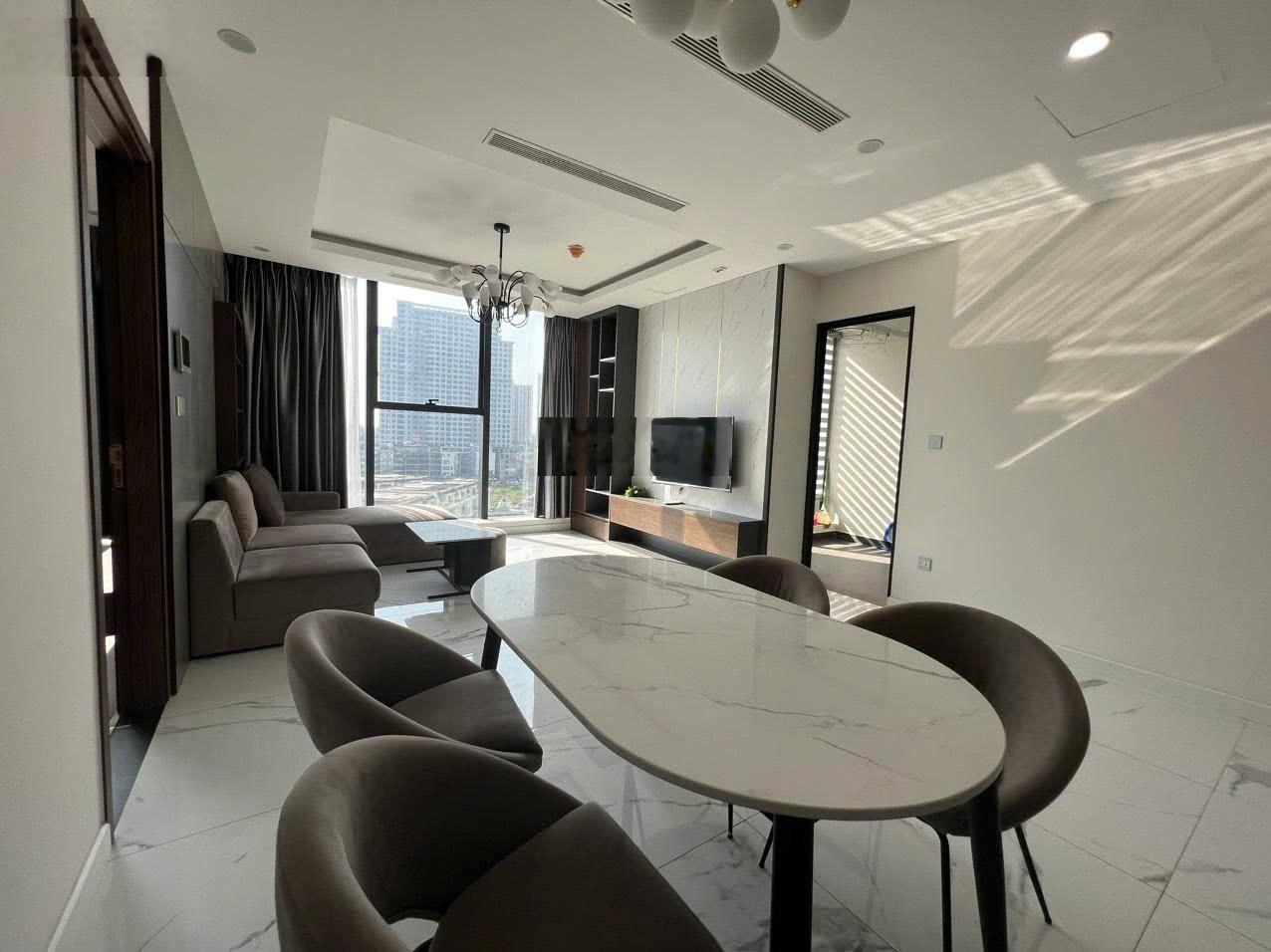 Cho thuê căn hộ 1PN, 1WC, 59m2 giá tốt tại Sunshine City, Hà Nội