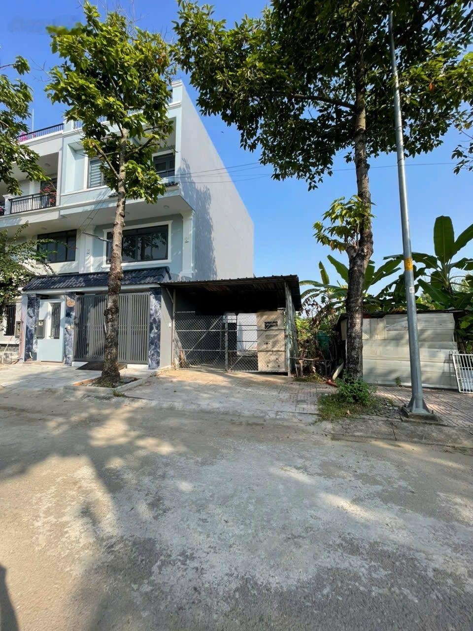 Bán đất 1/ Bưng Ông Thoàn 102m2 chỉ 6,7 tỷ. Sổ hồng sẵn