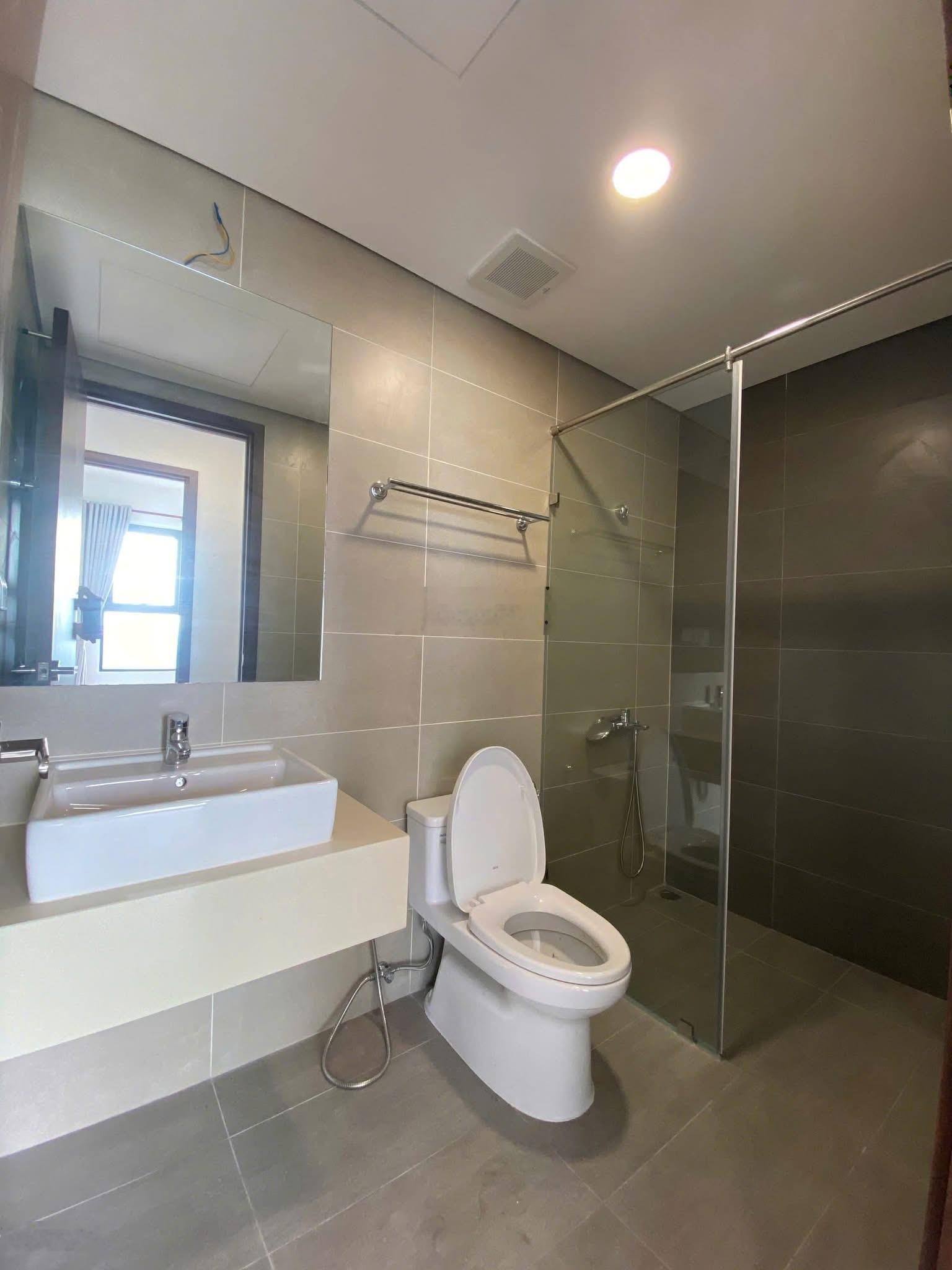 Cho nữ thuê căn studio MP678 Mizuki giá 7tr/tháng. DT 30m2 có bếp, WC, ban công