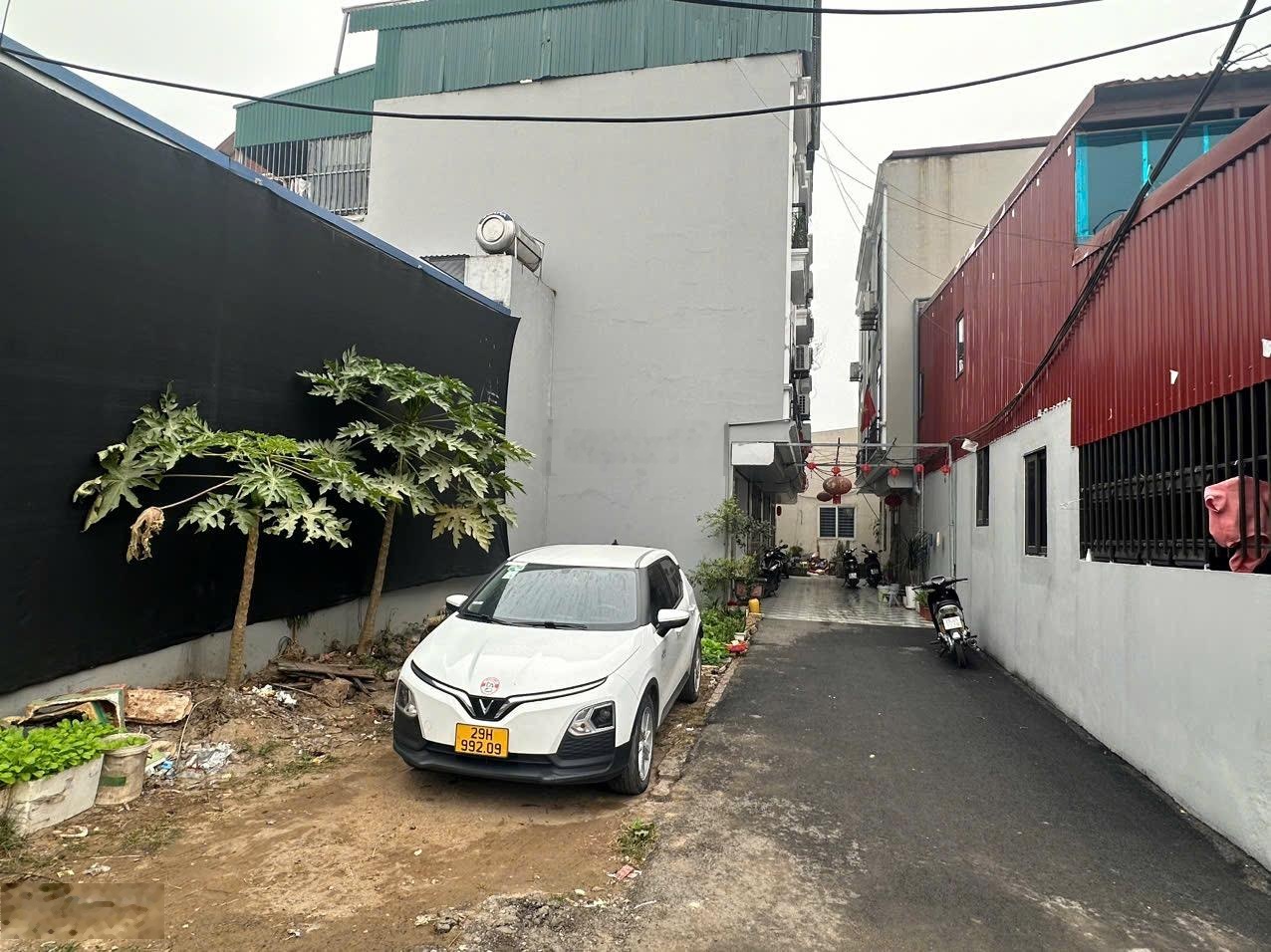 Chính chủ gửi bán nhanh nhà 3 tầng dân xây kiên cố 42m2 x mt 3,6m tại vân trì - vân nội - đông anh.