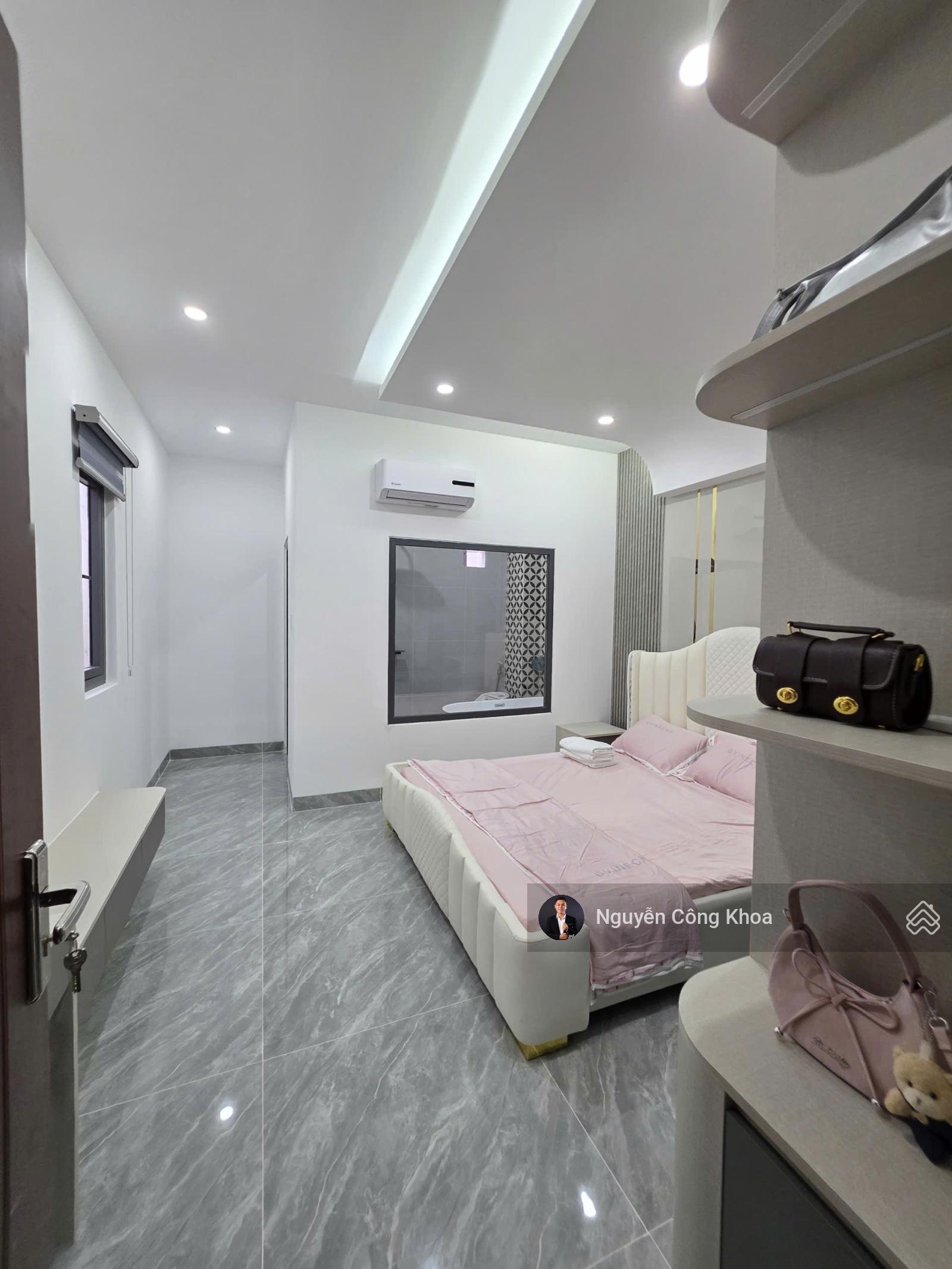 Bán nhà 3 mặt thoáng, full nội thất, gần Vincom 550 2,5km, P.Tân Đông Hiệp, Tp.Dĩ An