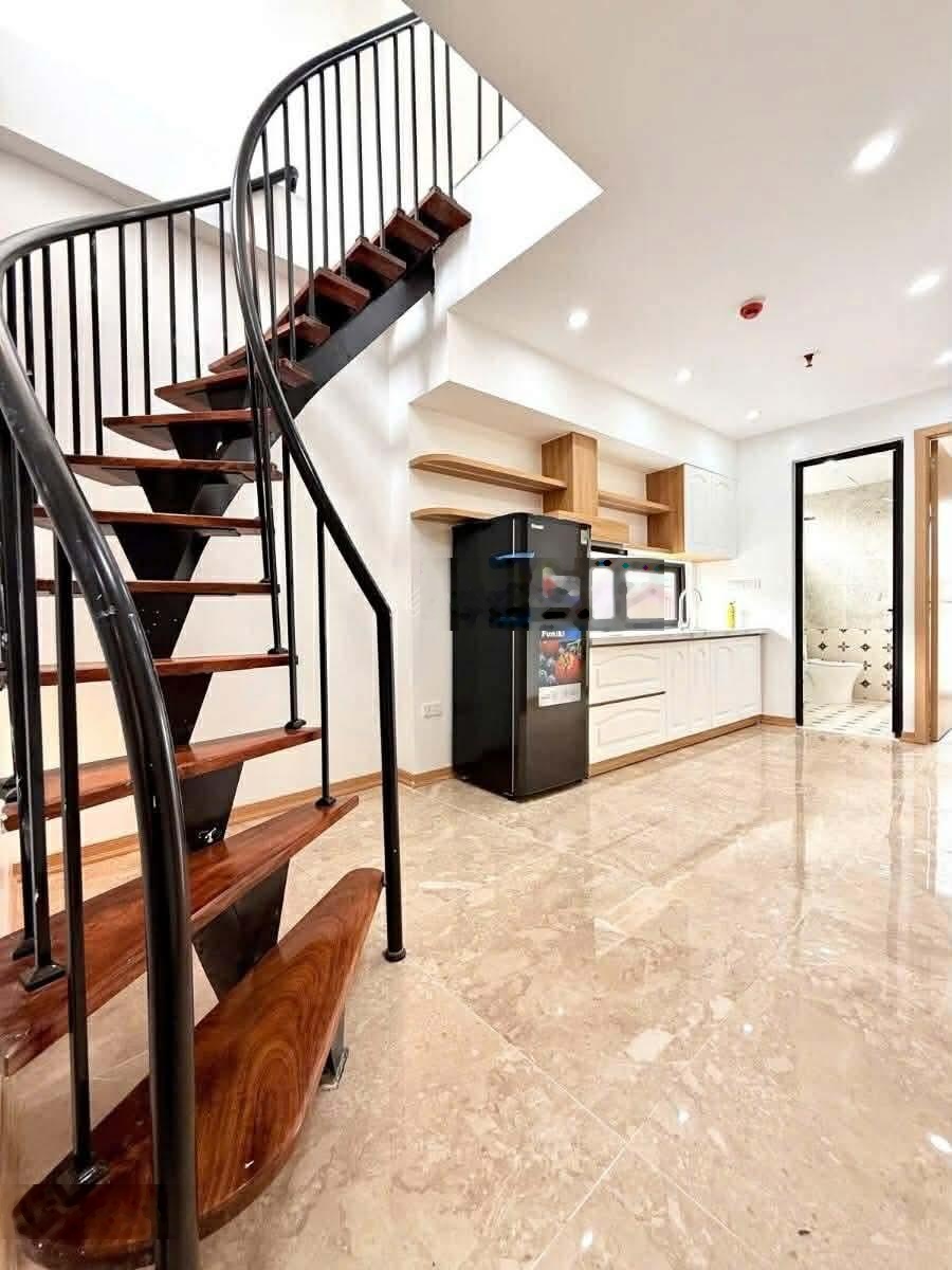 Căn hộ dòng tiền CCMN 9phòng full nội thất - 6 tầng thang máy - doanh thu hơn 50 tr / tháng