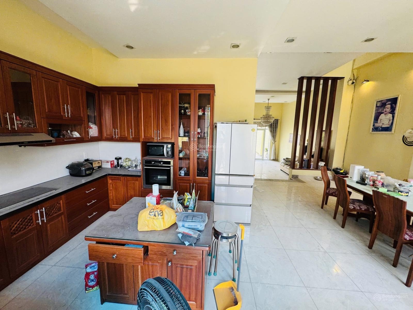 Biệt thự giá tốt nhất quận 2 hiện tại chỉ 90tr/m² đường siêu to