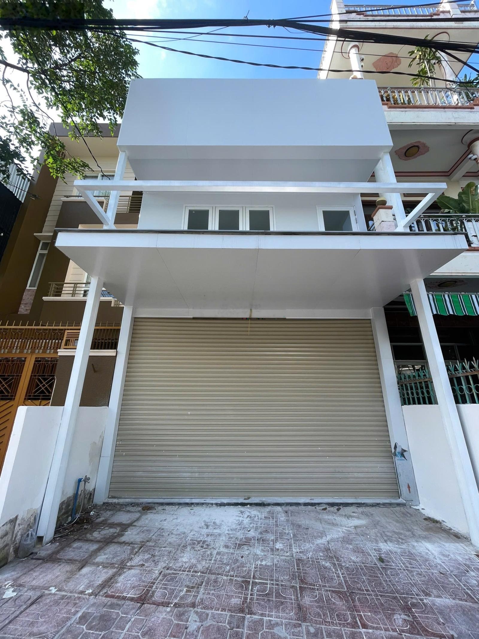 Đầu tư chuẩn dòng tiền: Nhà mặt tiền Nguyễn Thị Minh Khai Nha Trang