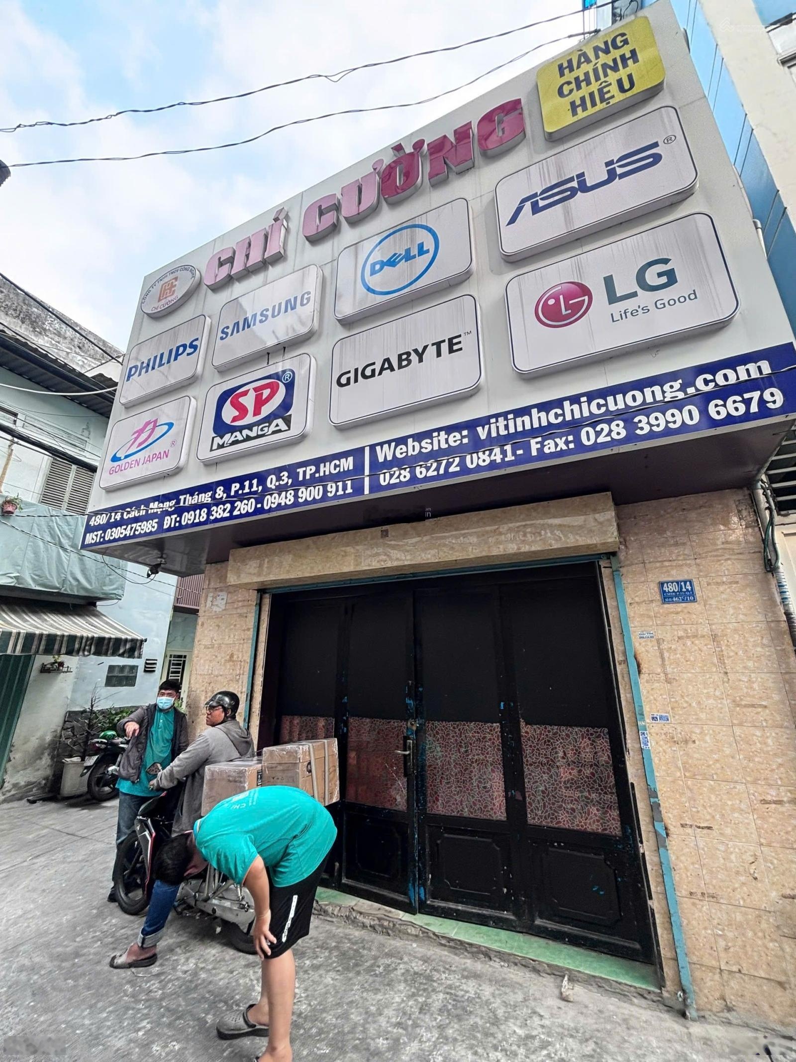 Bán gấp nhà HXH đường Cách mạng tháng 8, P.11, quận 3, nhà 2 tầng, giá chỉ 8 tỷ