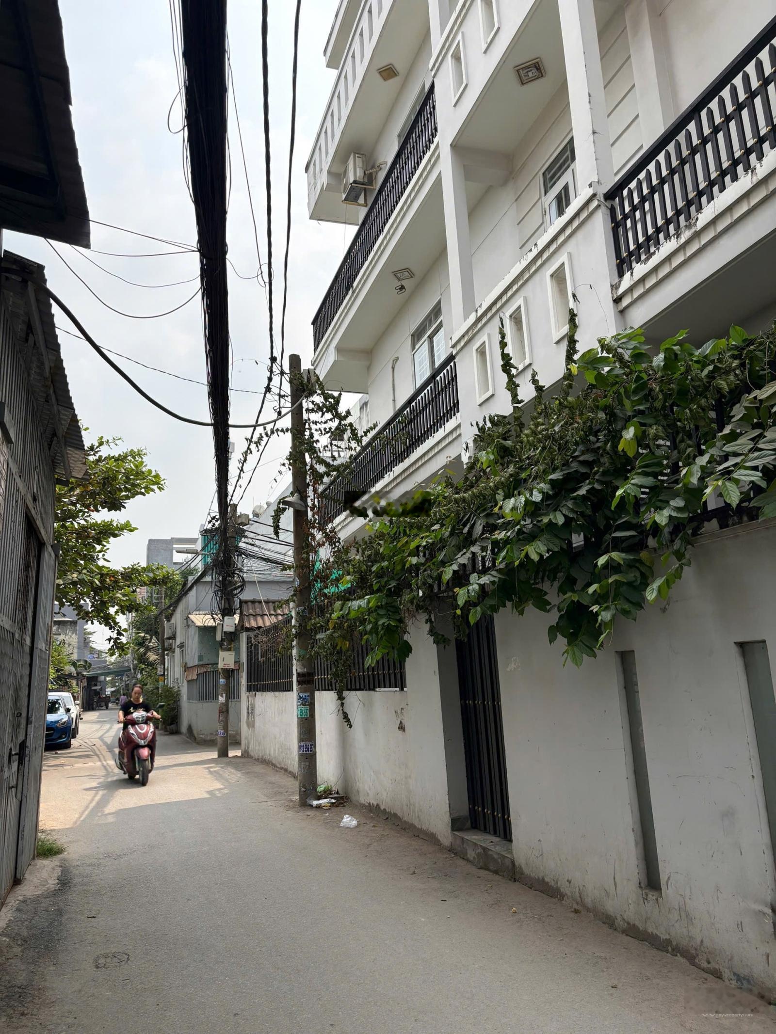 Đất trống tiện xây - Khu cao tầng - Xe hơi đỗ - Phú Thuận - 4 x 17 vuông đẹp - Chỉ 4.98 tỷ